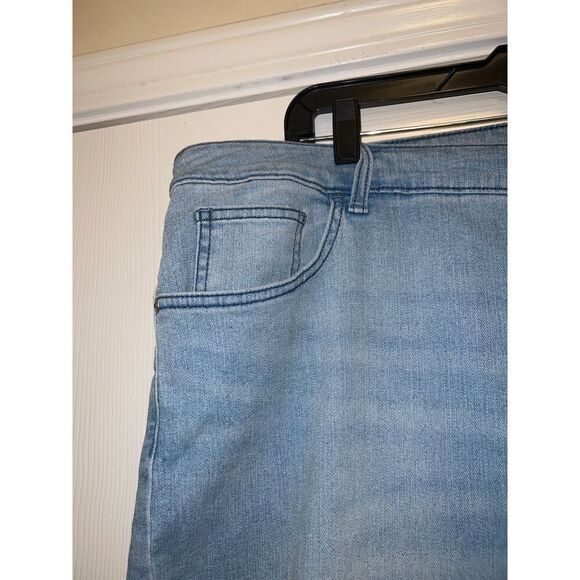 Style & Co Plus Size Slim Leg Jean Size 22W - Picture 4 of 7
